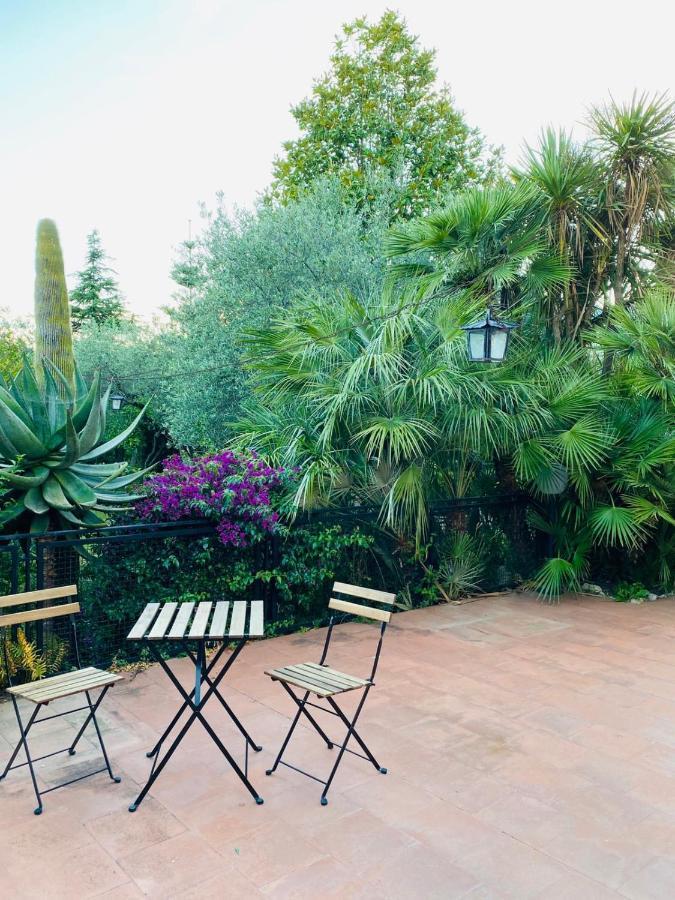 Cali-Formia B&B Εξωτερικό φωτογραφία